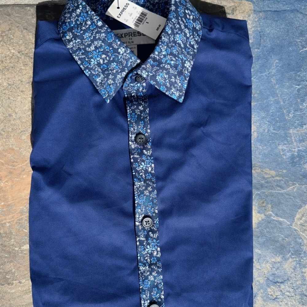 Express Men’s Navy Dress Shirt Small Slim Fit 14 Neck Floral Trim NWT